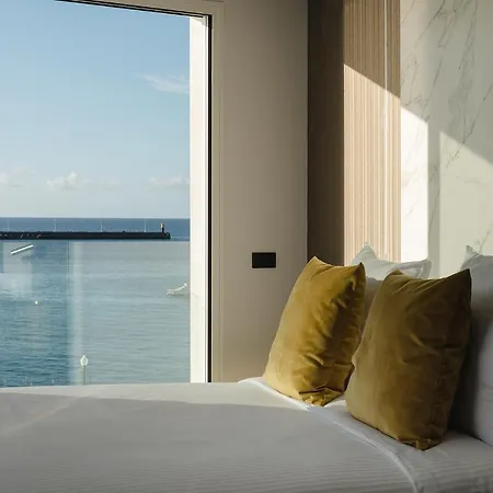 Blue Marina - Boutique Arrecife (Lanzarote)