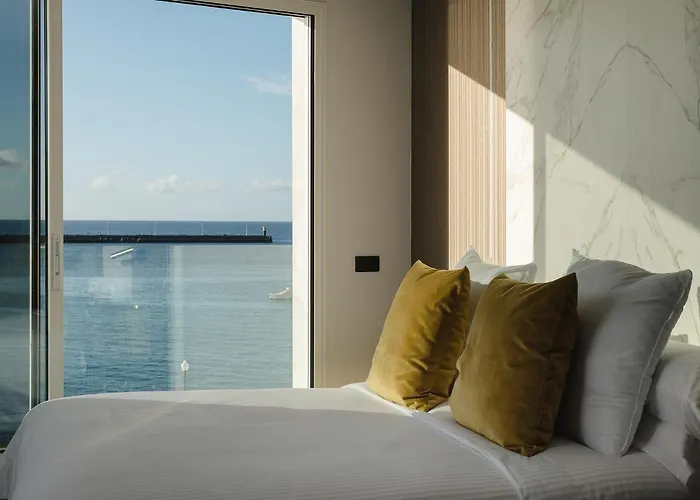 Blue Marina - Boutique Arrecife (Lanzarote)