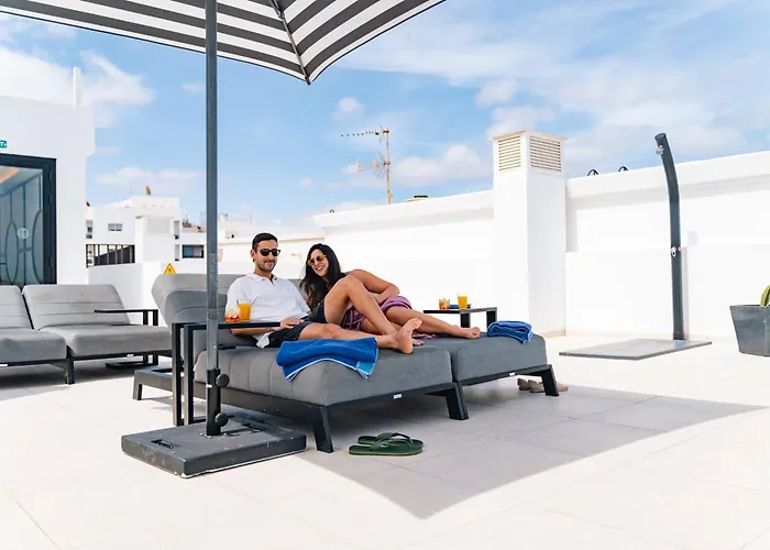 Blue Marina - Boutique Арресифе